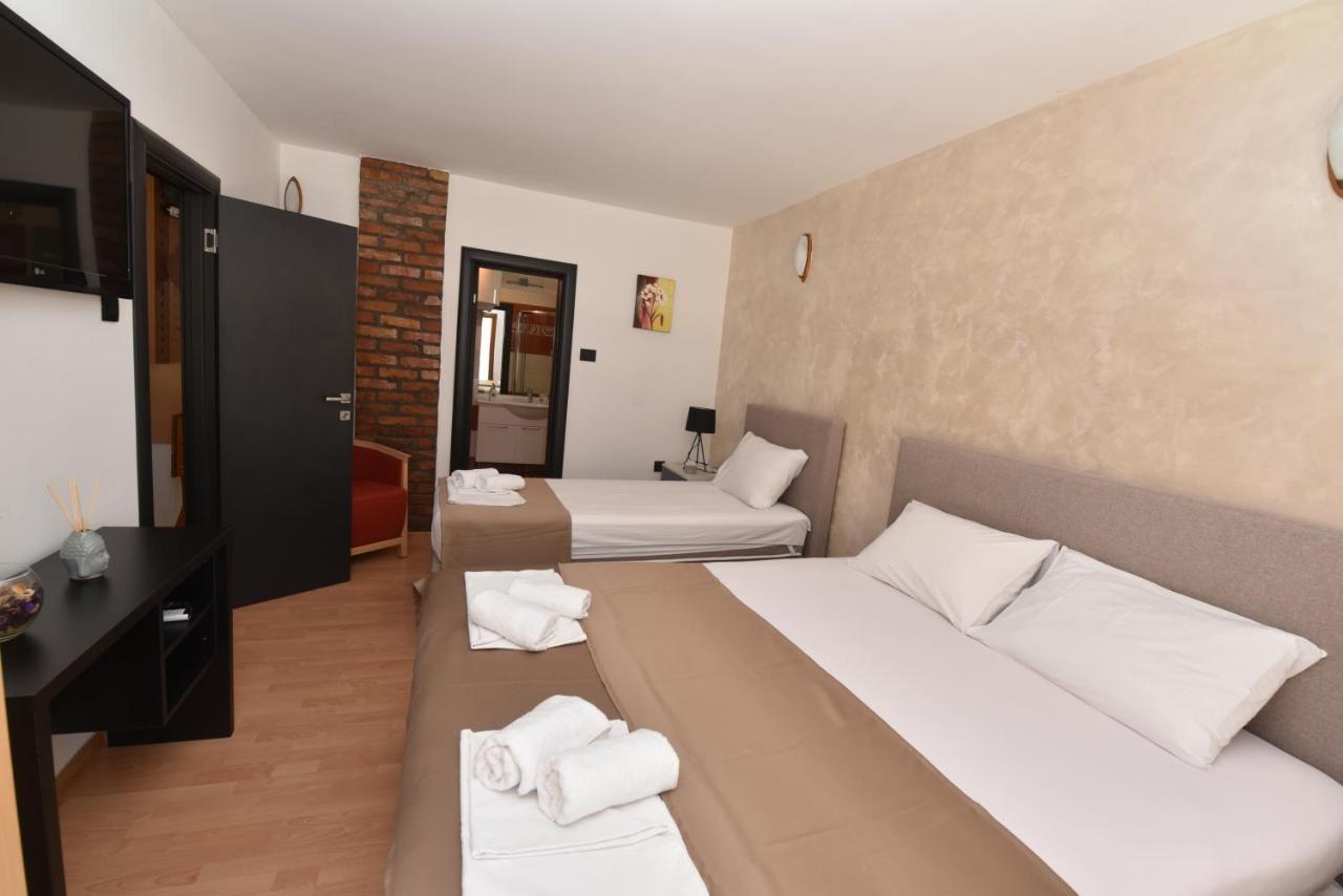 Buba Guest House Budva Phòng bức ảnh