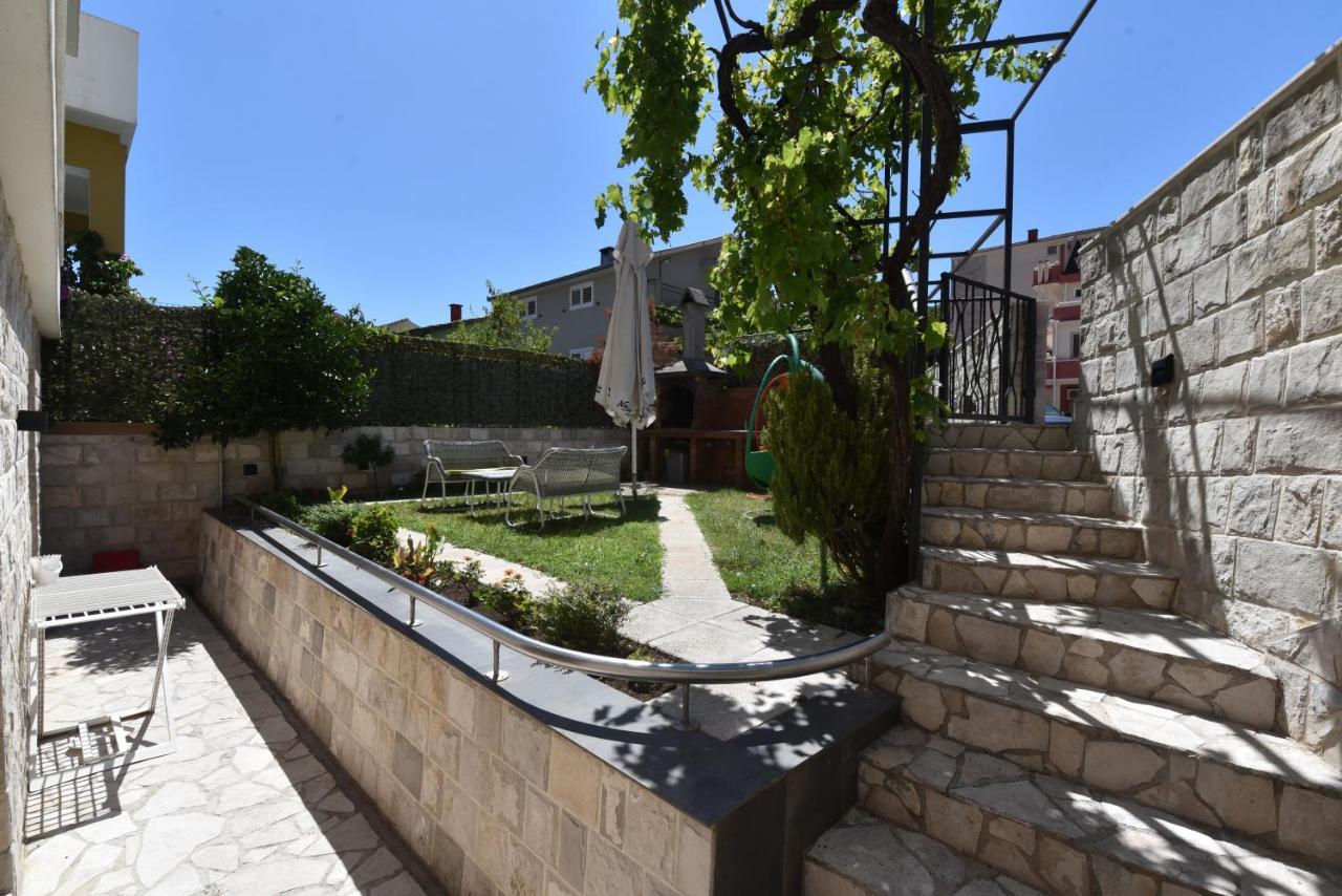 Buba Guest House Budva Ngoại thất bức ảnh