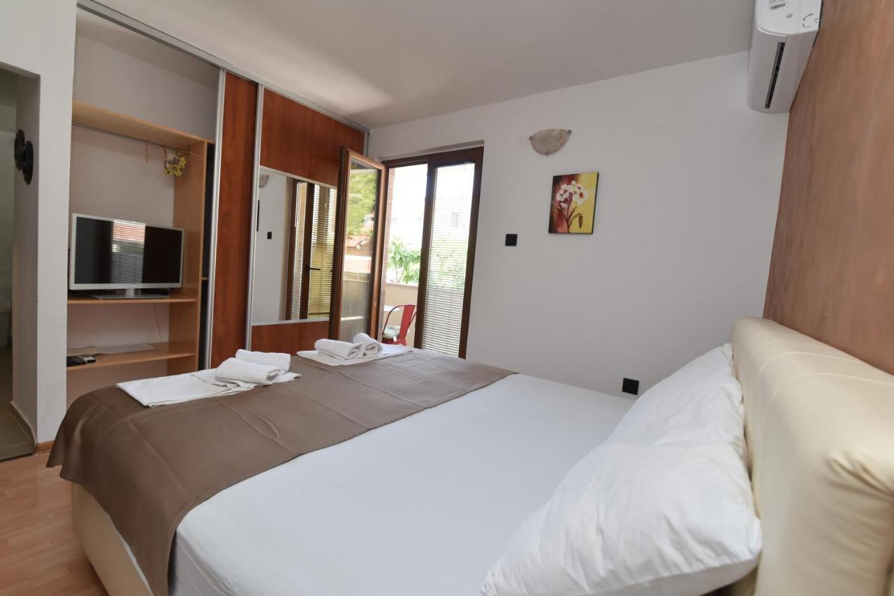 Buba Guest House Budva Phòng bức ảnh