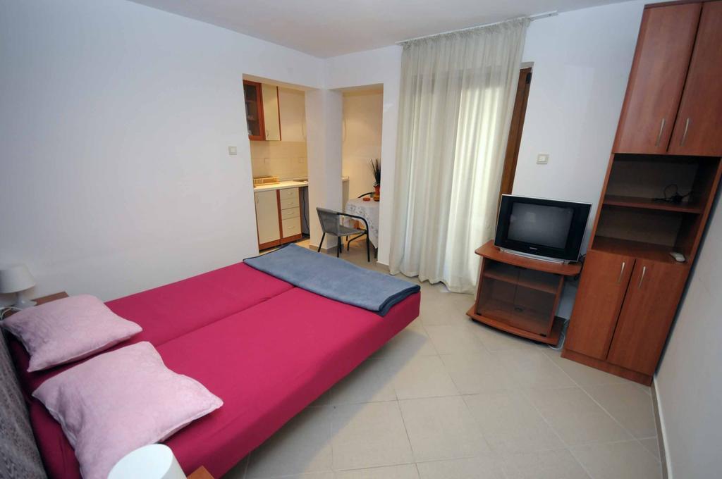 Buba Guest House Budva Phòng bức ảnh